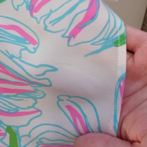 💚HTF Lilly Pulitzer💚 - Houston Top - Picture 15 of 15